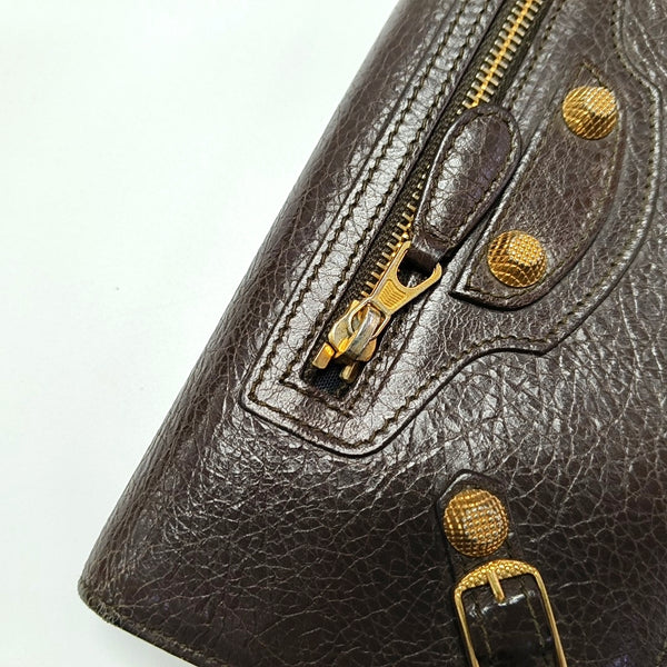 Authenticated pre-owned Classic City Lambskin Brown Wallet - Wallet at Looply