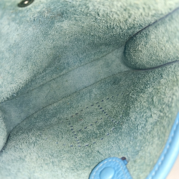 Authenticated pre-owned Evelyne TPM Clemence Blue - Shoulder Bag at Looply