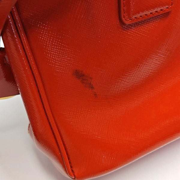 Authenticated pre-owned Galleria Small Saffiano Calfskin Orange - Tote Bag at Looply