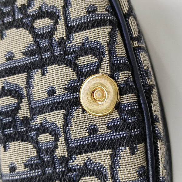 Bobby Small Oblique Canvas Blue