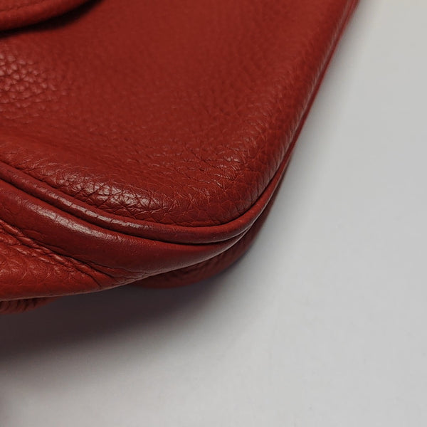 Bourlingue Clemence Red