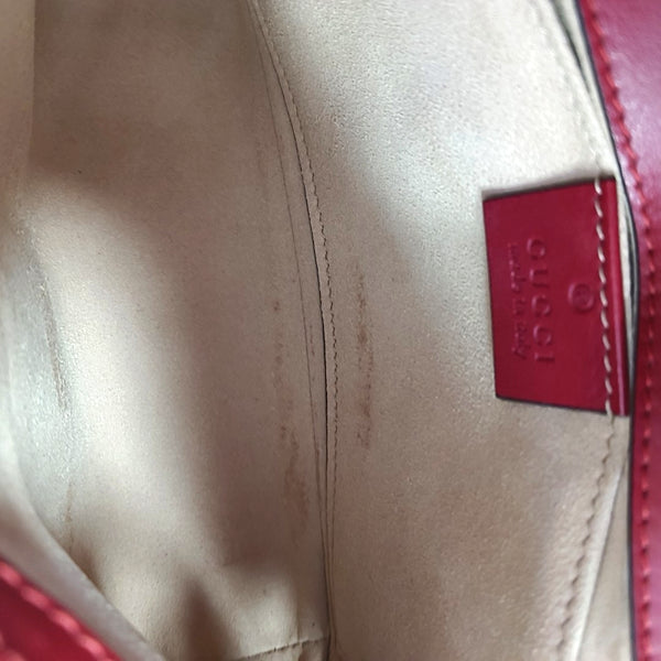 Authenticated pre-owned GG Marmont Small Quilted Calfskin Red - Crossbody Bag at Looply