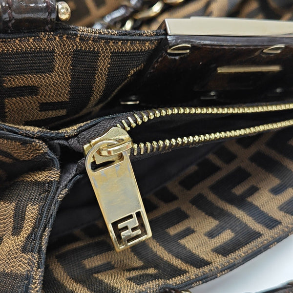 Mia Canvas Brown