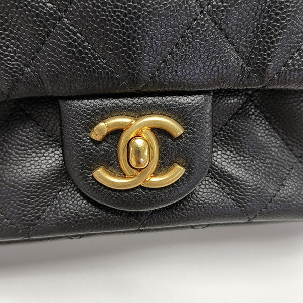 CLASSIC FLAP Mini Quilted Grained Calfskin Black