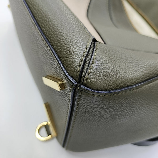 Puzzle Medium Calfskin Gray