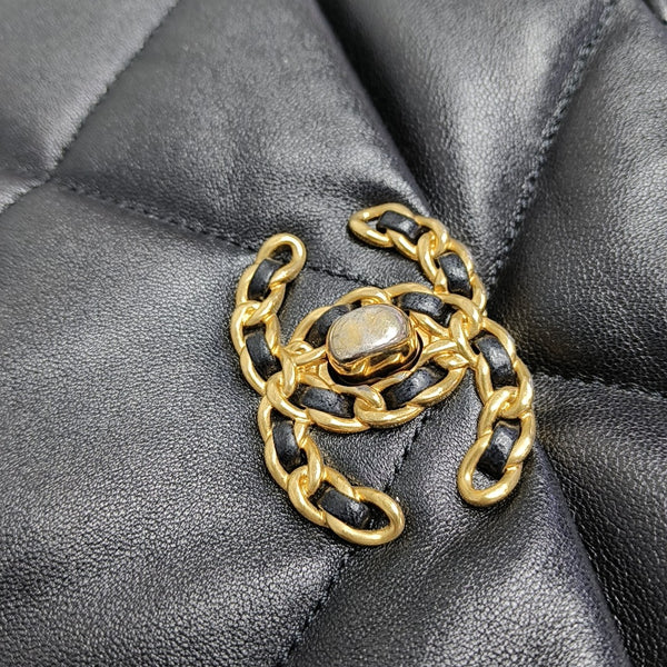 CHANEL 19 Small Quilted Lambskin Black