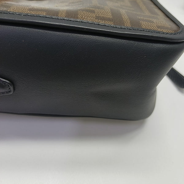 Camera Case Calfskin Brown