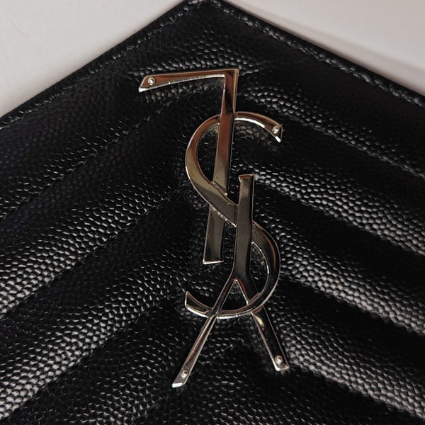 MONOGRAM Medium Chevron Calfskin Black