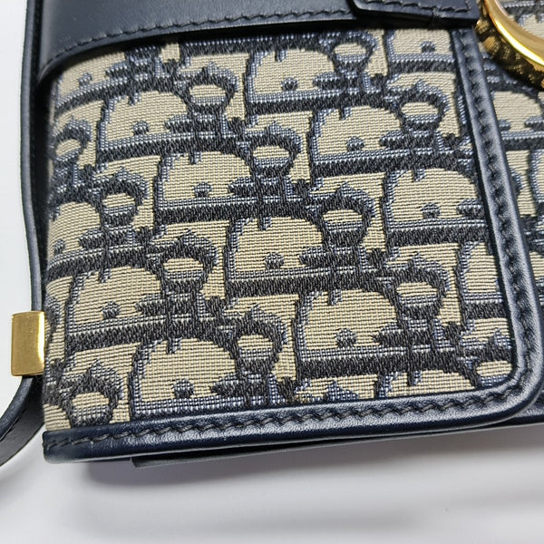 30 Montaigne Oblique Canvas Blue