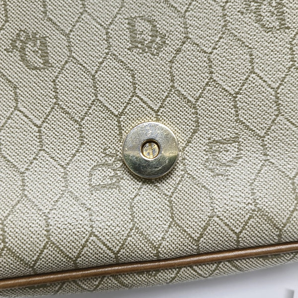 Vintage Honeycomb Coated Canvas Beige