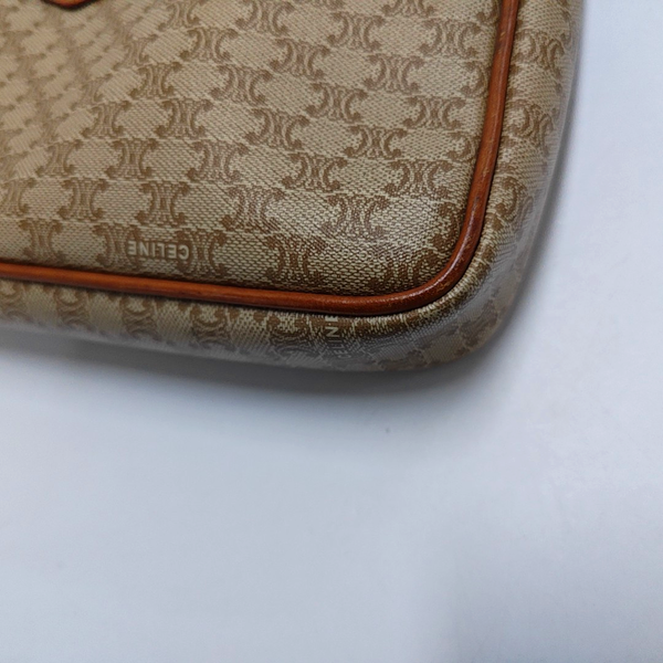 Authenticated pre-owned MACADAM CLUTCHES Coated Canvas Beige - Clutch at Looply