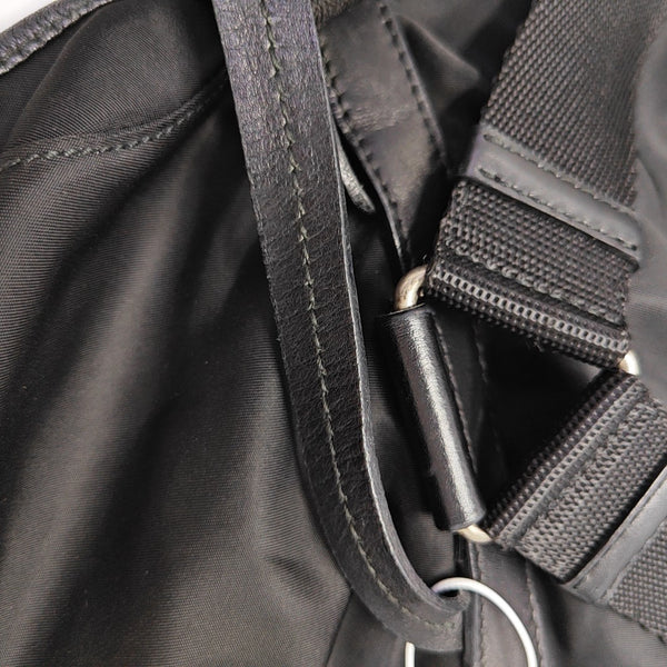 Vela Small Nylon Black