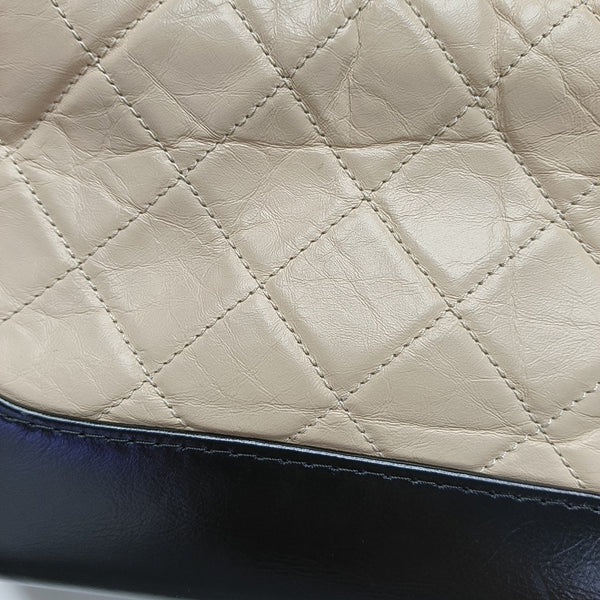 GABRIELLE Small Quilted Calfskin Beige