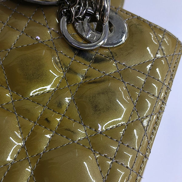 Authenticated pre-owned Lady Dior Medium Quilted Patent Leather Green - Tote Bag at Looply