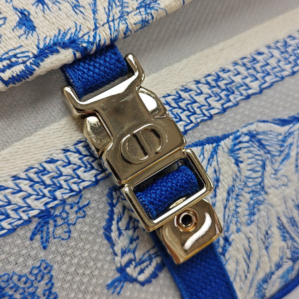 Diorcamp Small Canvas White
