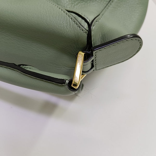 Puzzle Medium Calfskin Green