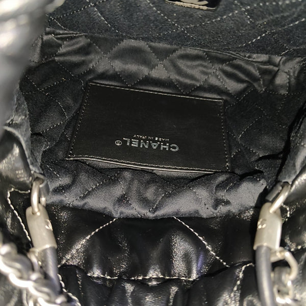 CHANEL 22 Mini Quilted Calfskin Multicolor