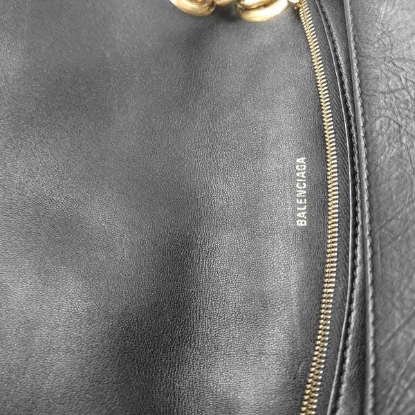 Crush Medium Calfskin Black