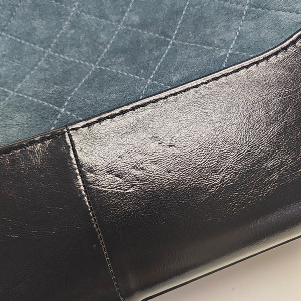 GABRIELLE Medium Quilted Suede Blue