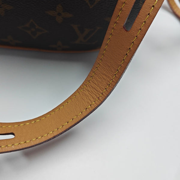 BOITE CHAPEAU PM Monogram Coated Canvas Brown