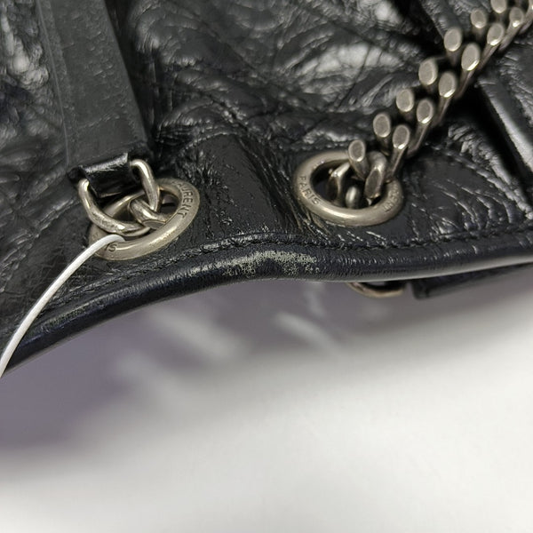 NIKI Medium Chevron Calfskin Black