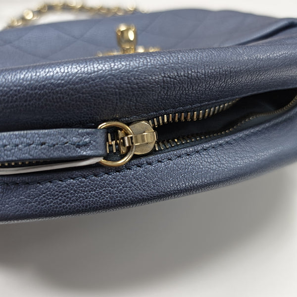 Quilted Lambskin Shoulder Bag Blue