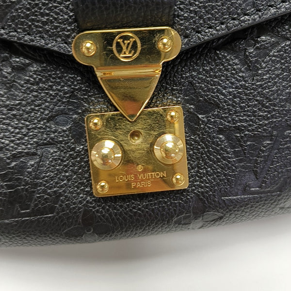 MÉTIS EAST WEST Monogram Calfskin Black