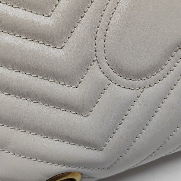 GG Marmont Medium Quilted Calfskin White