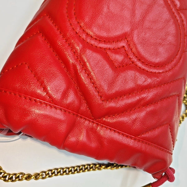 Authenticated pre-owned GG Marmont Mini Quilted Calfskin Red - Bucket Bag at Looply