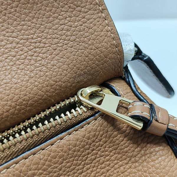 Puzzle Medium Calfskin Brown