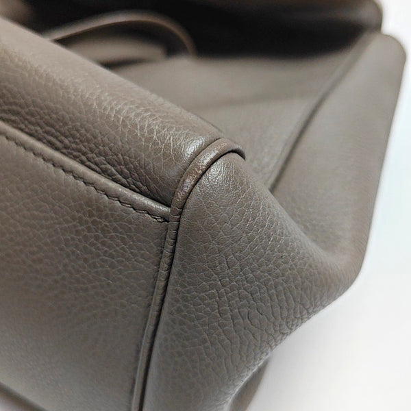 Authenticated pre-owned 16 Medium Calfskin Grey - Shoulder Bag at Looply