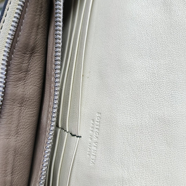 Lambskin White