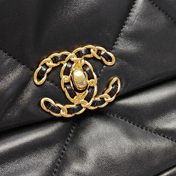 CHANEL 19 Small Quilted Lambskin Black