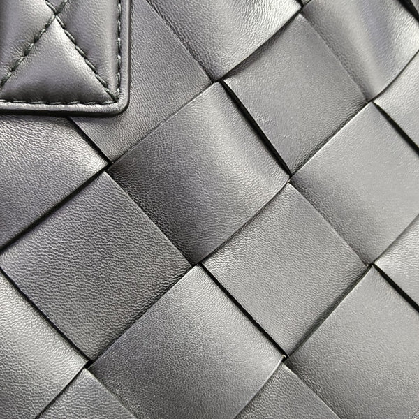 Cabat Medium Lambskin Black