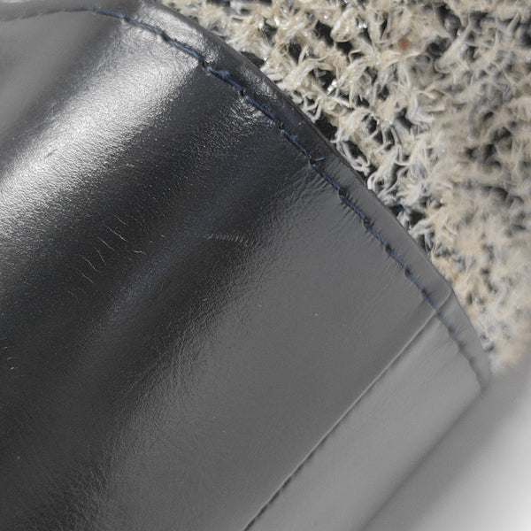 GABRIELLE Medium Wool Gray