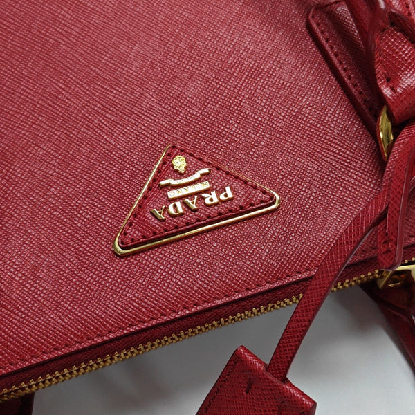 Galleria Large Saffiano Calfskin Red