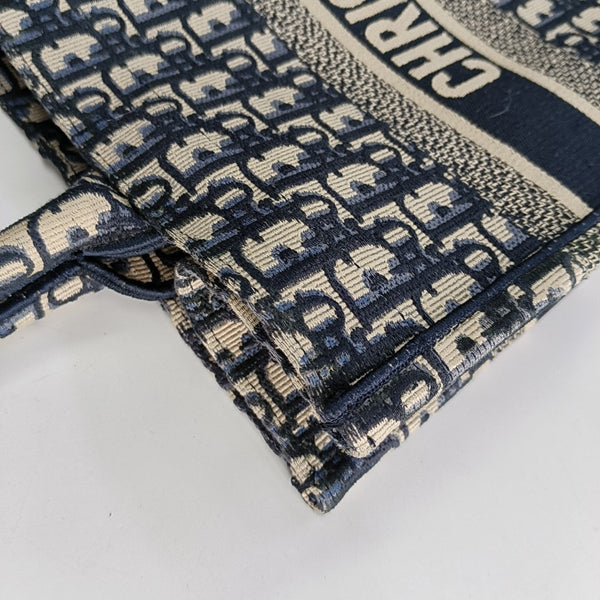 Book Tote Medium Canvas Blue