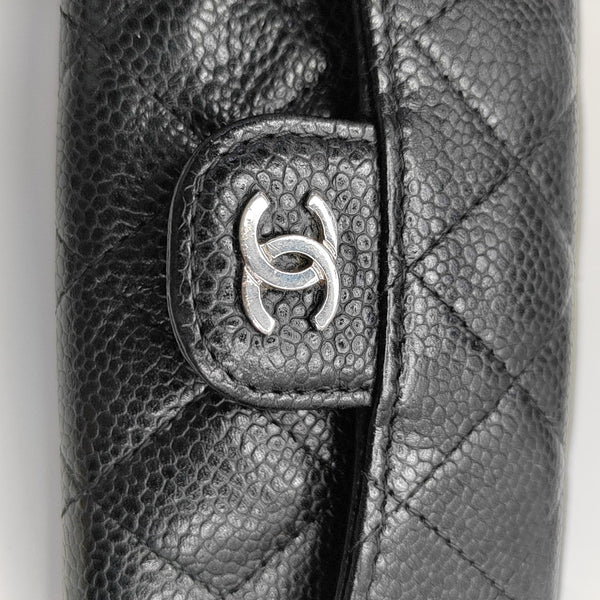 CLASSIC FLAP Quilted Grained Calfskin Black Card Holder