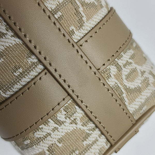 Boston Oblique Canvas Beige