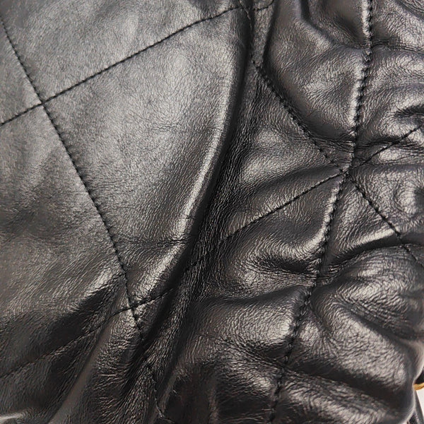 CHANEL 22 Mini Quilted Calfskin Black