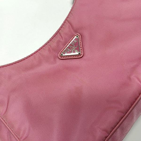 Authenticated pre-owned Re-Edition2005 Nylon Pink - Shoulder Bag at Looply