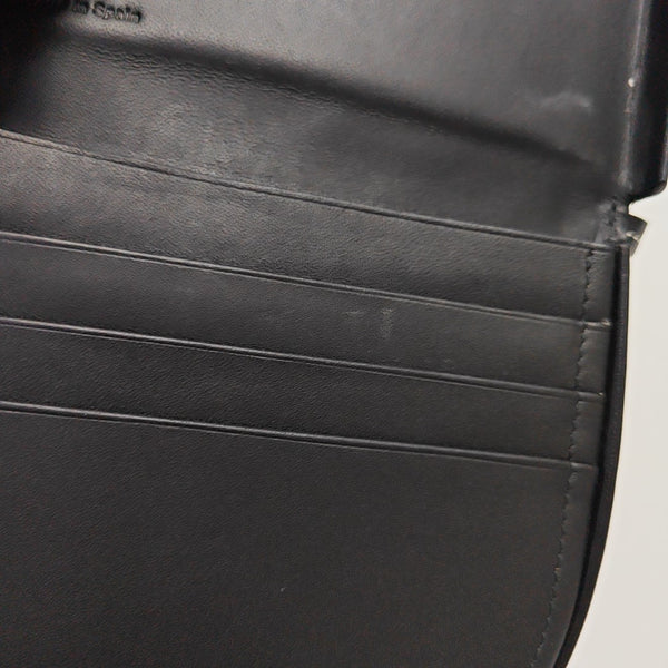 Heel Small Calfskin Black