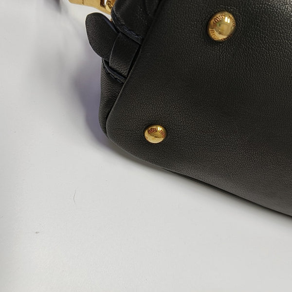 Aventure Lambskin Black