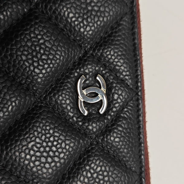 Quilted Grained Calfskin Clutch Black