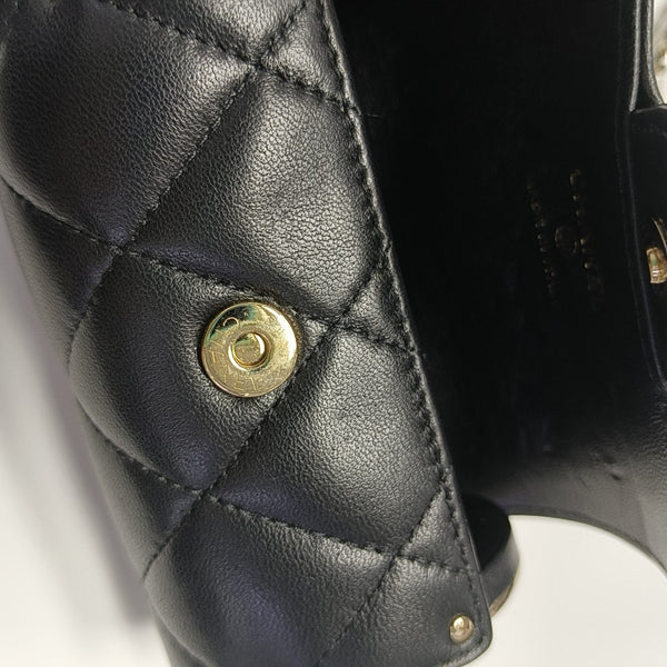 Quilted Lambskin Shoulder Bag Black