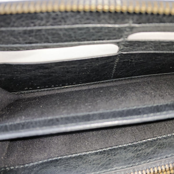Classic City Calfskin Black Wallet