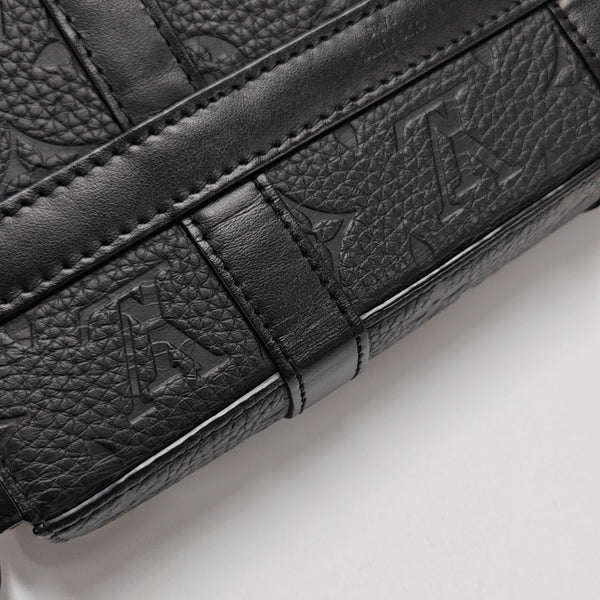 TRUNK PM Calfskin Black