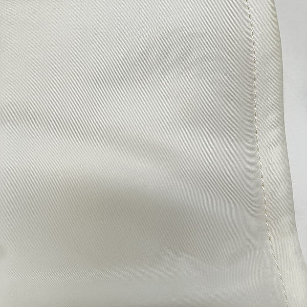 Invite Quilted Nylon White