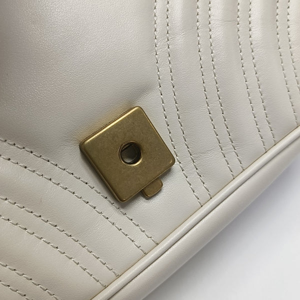 GG Marmont Medium Quilted Calfskin White