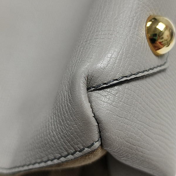The Banner Medium Calfskin Gray